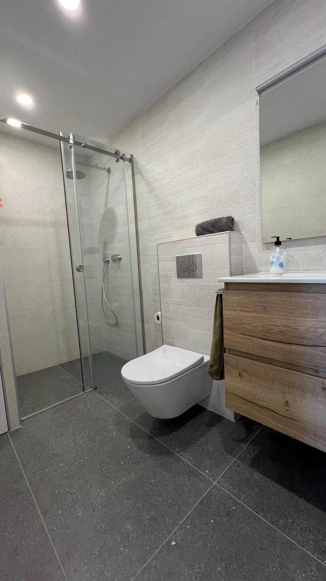 Apartamento Bonito Duplex En Con Vistas Al Mar Cerca De La Playa
